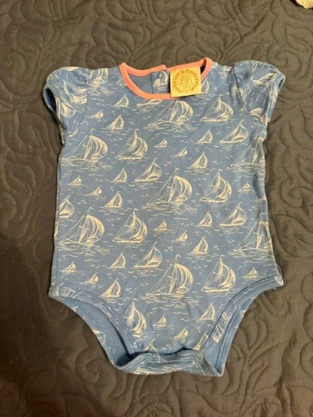 LITTLE GIRLS BEAUFORT BONNET ROMPER WITH SAILBOATS SIZE 18/24 MONTHS